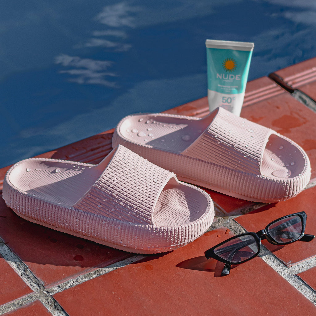 gid://shopify/MediaImage/41238655402273