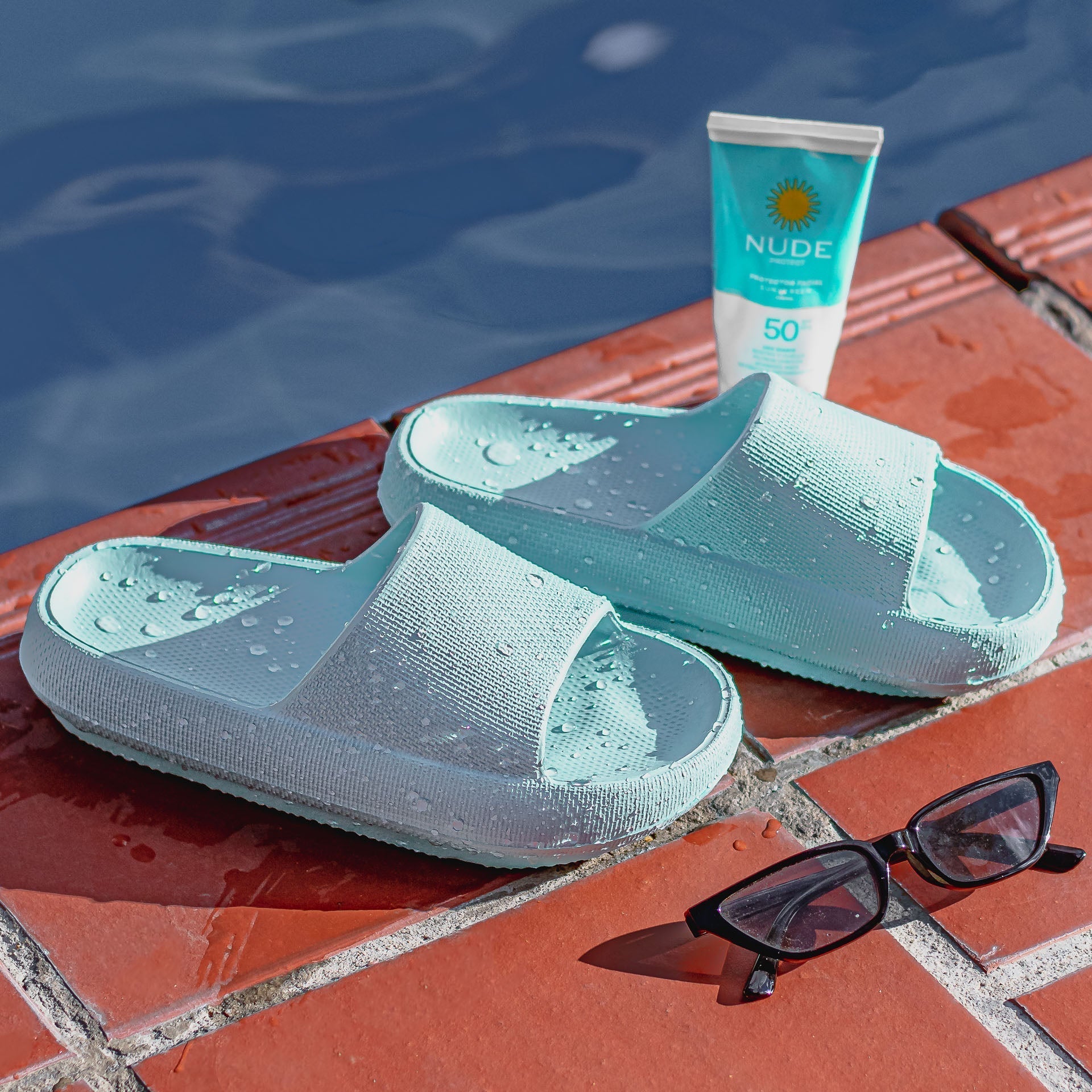 gid://shopify/MediaImage/41238655435041